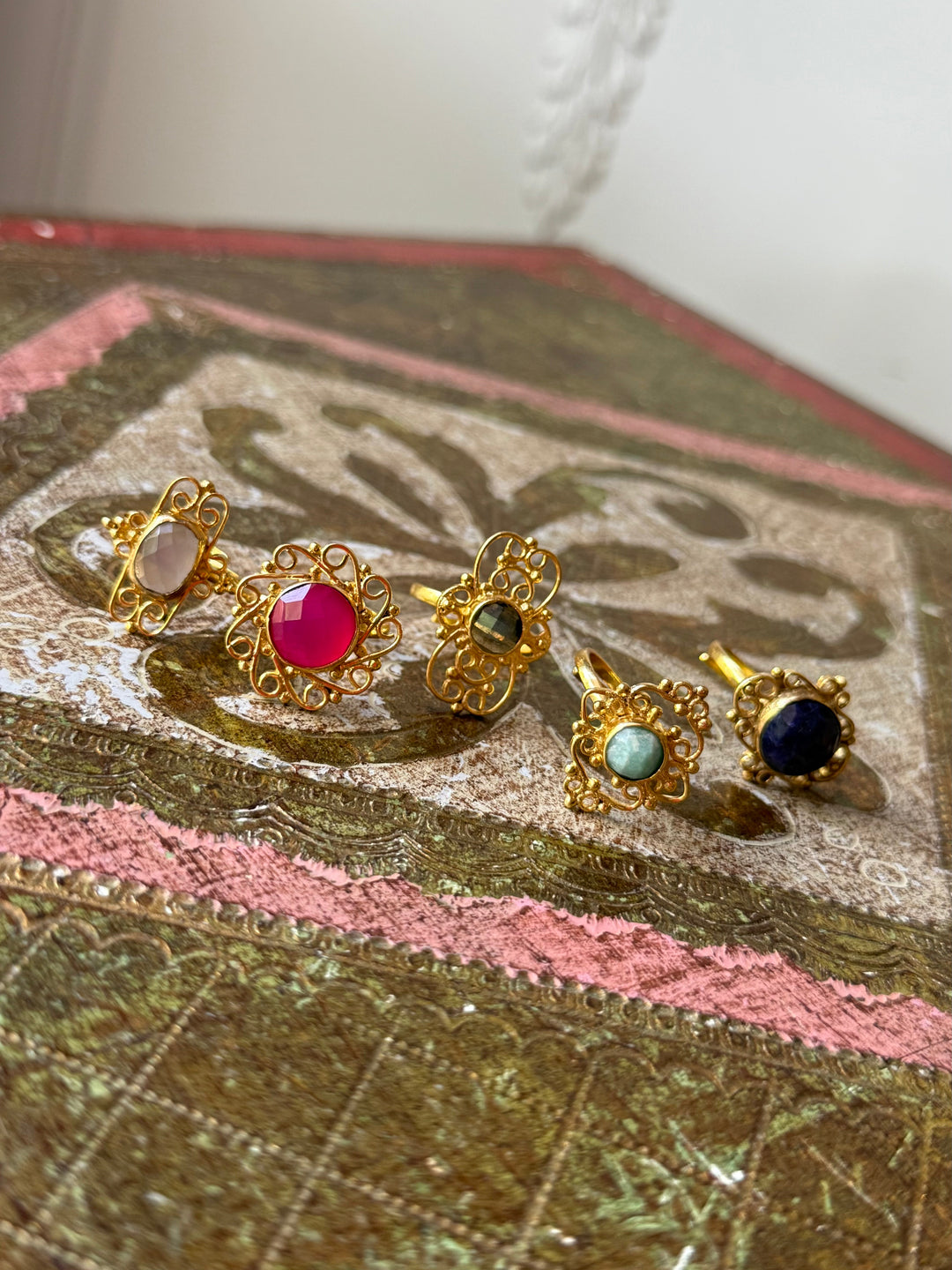 The Royal Set