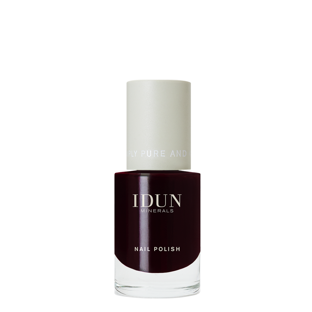 NAIL POLISH