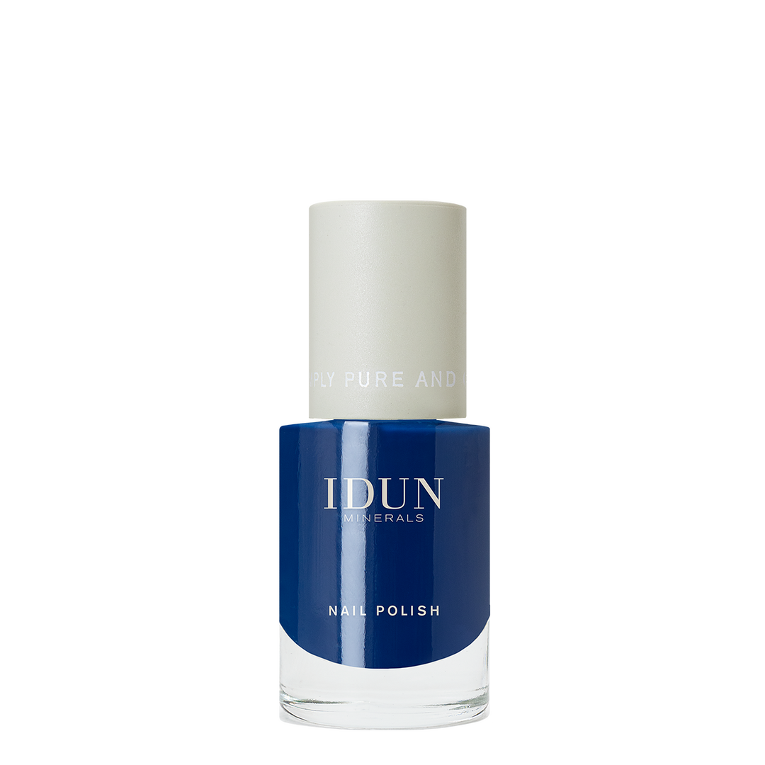 NAIL POLISH