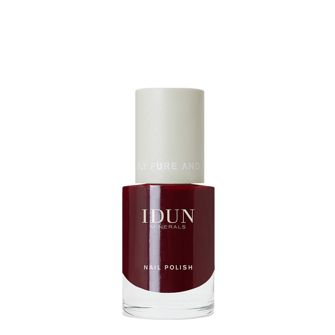 NAIL POLISH