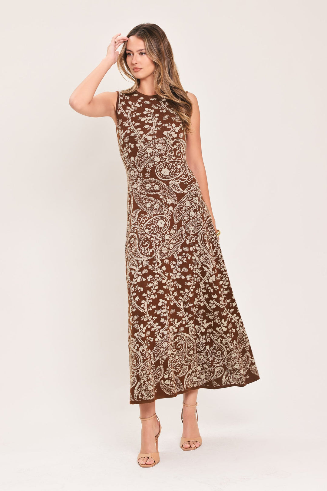 Brown paisley jacquard sleeveless midi sweater dress with fitted bodice