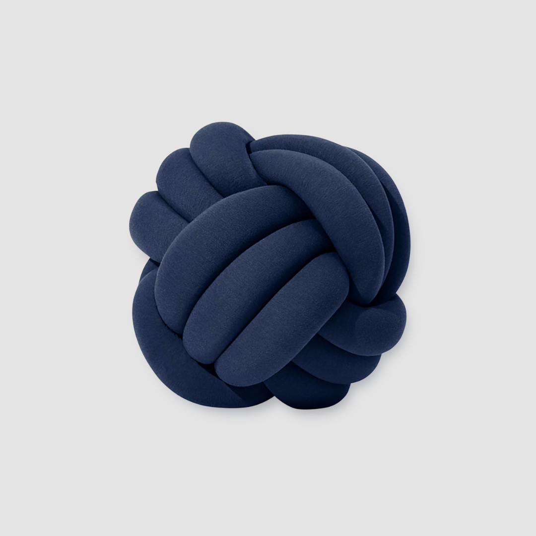 The Knot Pillow