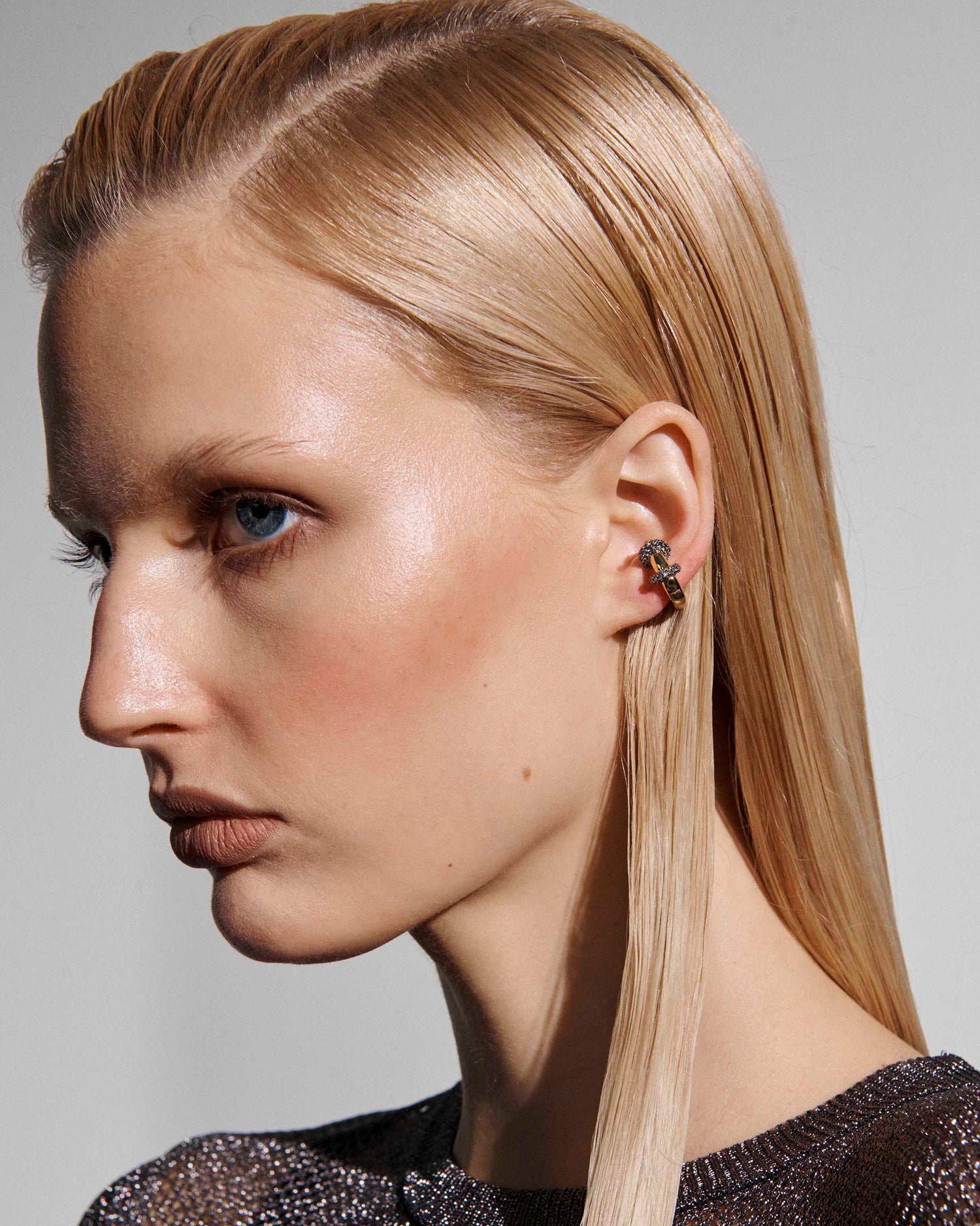 The Lane Ear-Cuff Stackable 12k Gold Plated Piercing Free