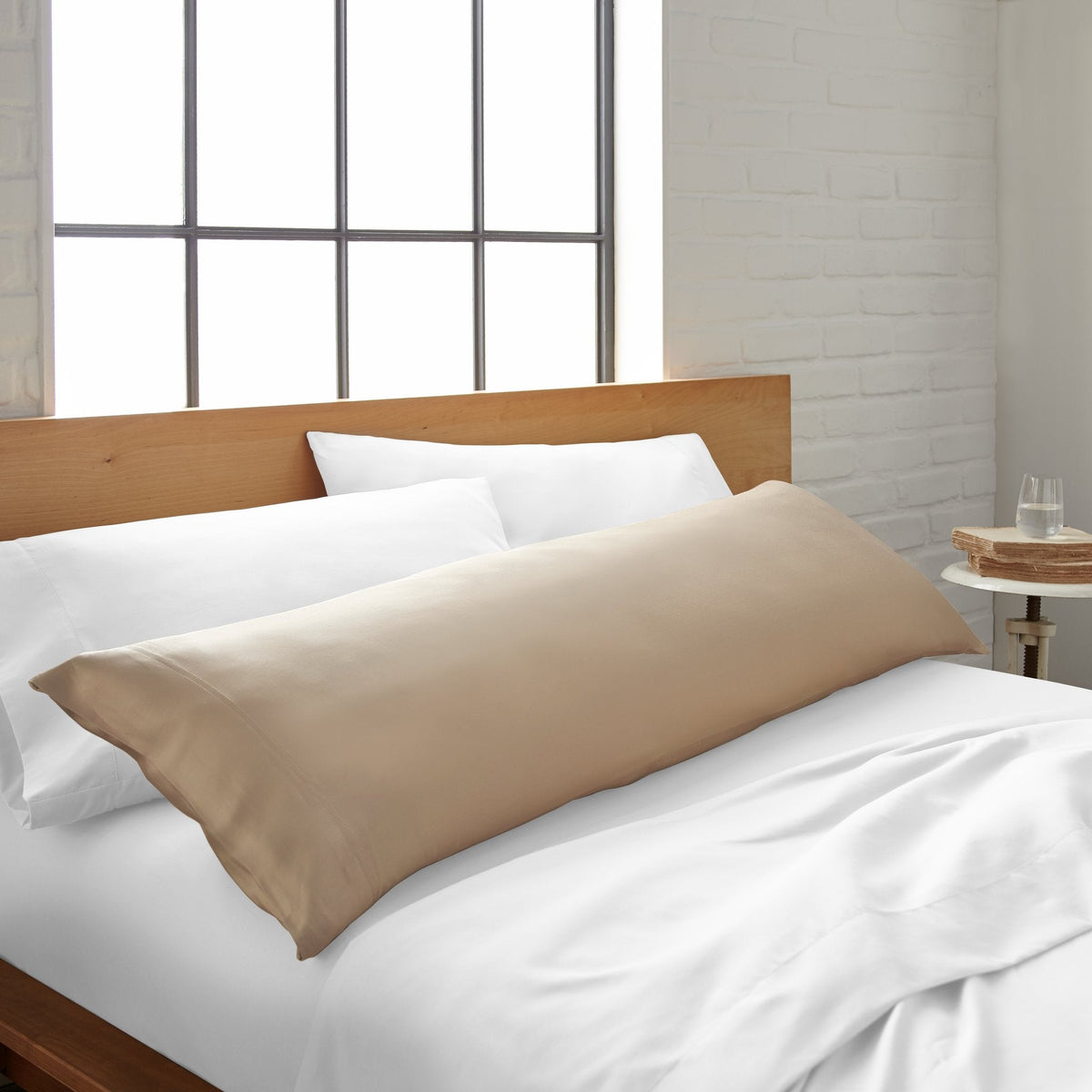 Cooling bamboo body pillowcase in taupe
